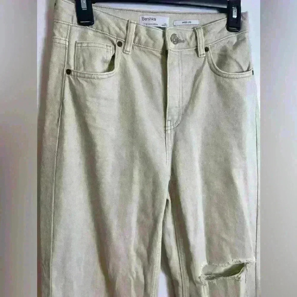 Bershka Beige Wide Leg Jeans - Picture 2 of 12